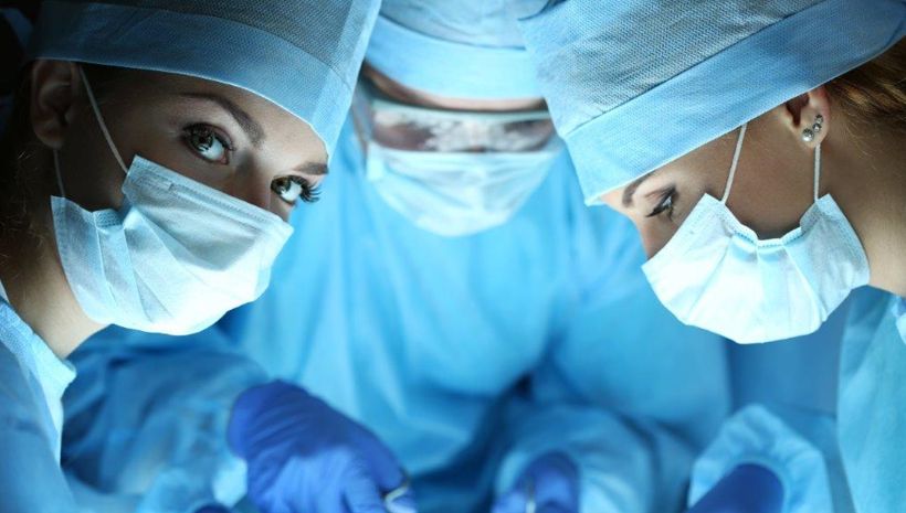 La différence entre « chirurgie esthétique » et « chirurgie réparatrice »